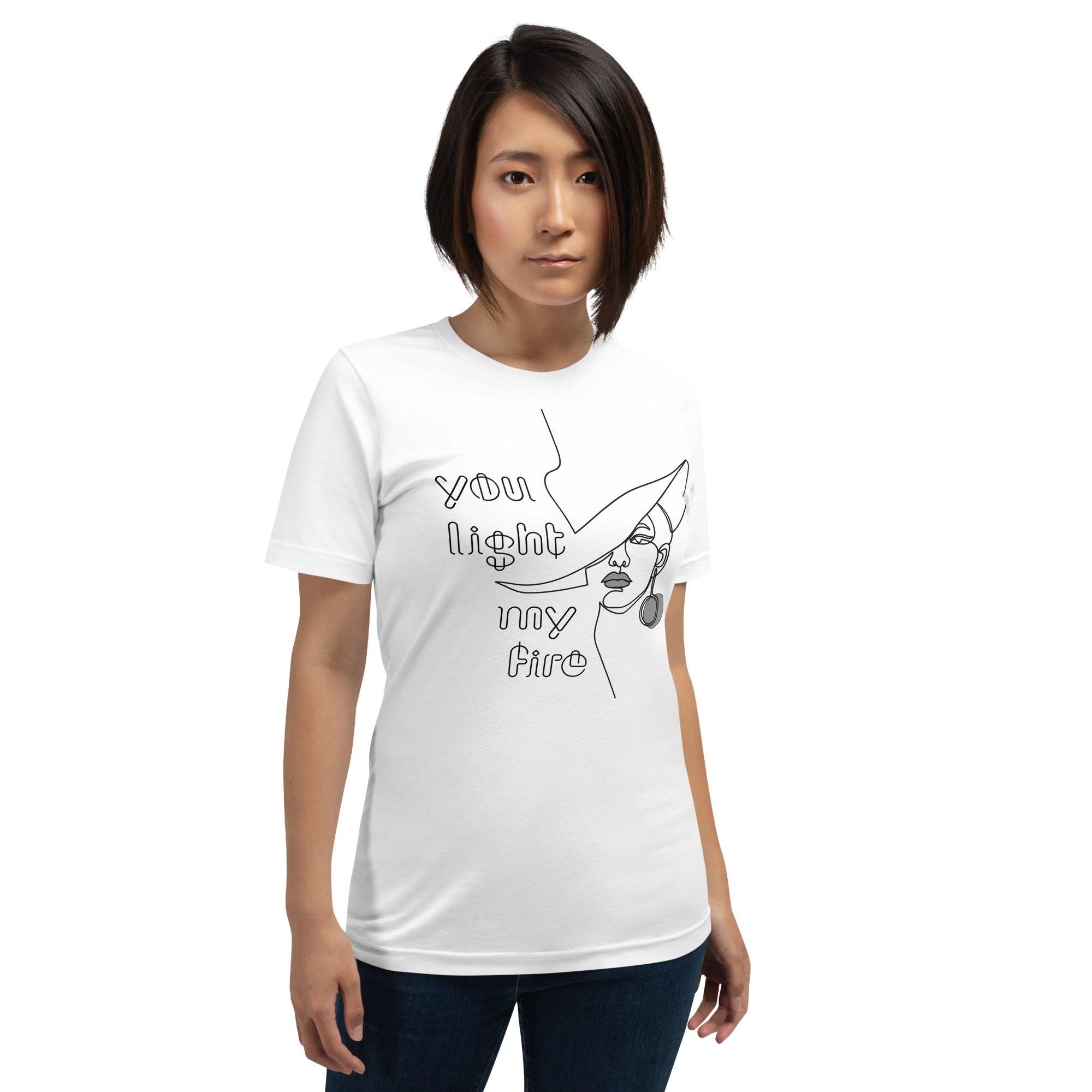 Unisex Tee with Expressive One Line Artwork - Beyond T-shirts