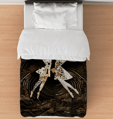 Elegant duvet cover with dynamic dance-inspired patterns for women