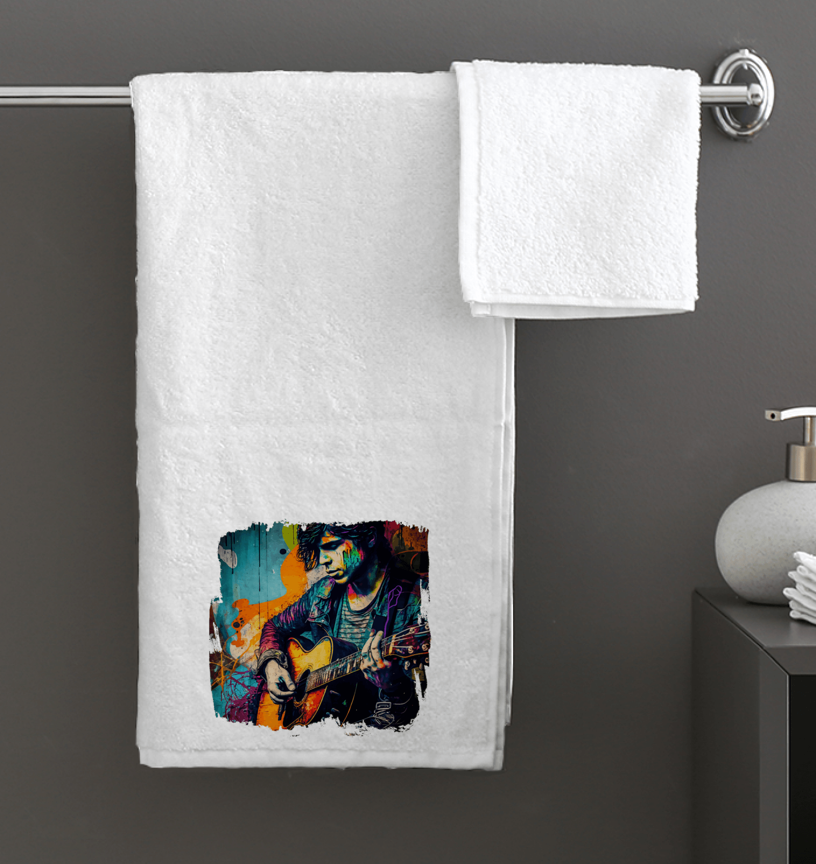 Dazzling The Crowd Bath Towel - Beyond T-shirts