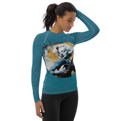 Women's Rash Guard Twin Lifestyle Shot