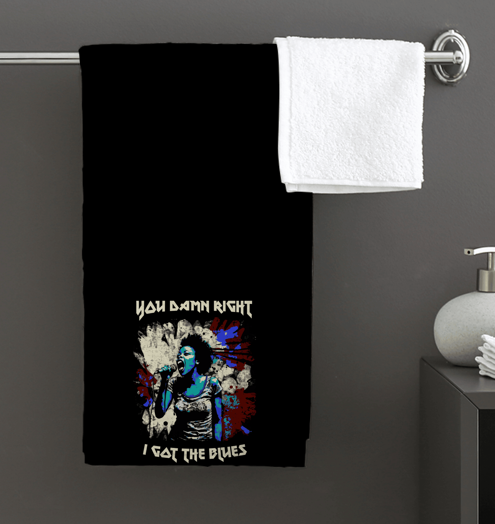 I Got The Blues Bath Towel - Beyond T-shirts