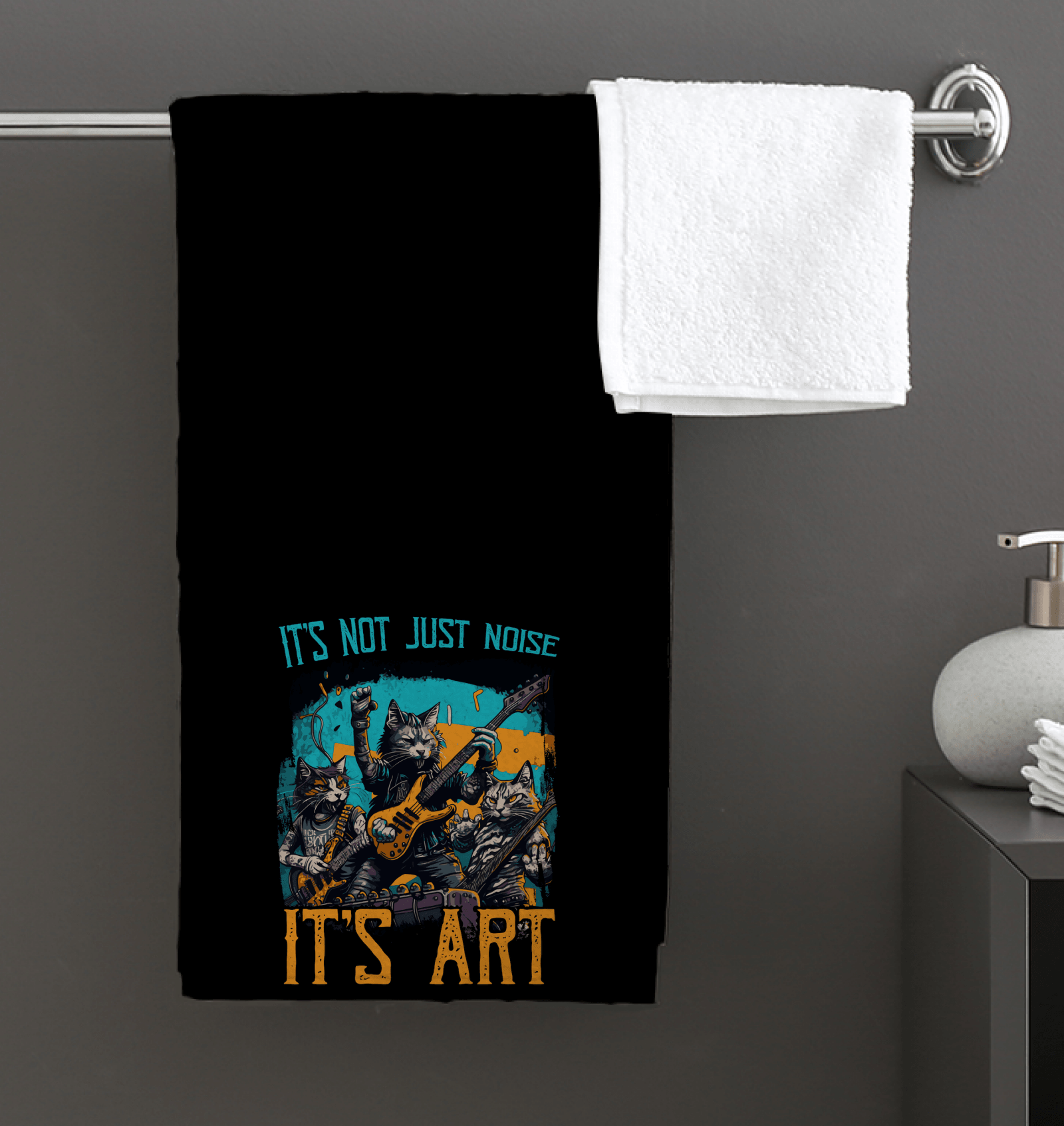 It's Art Bath Towel - Beyond T-shirts