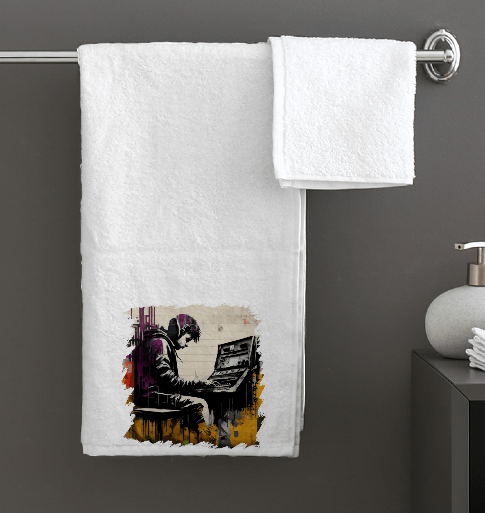 Lay Down Some Keys Bath Towel - Beyond T-shirts