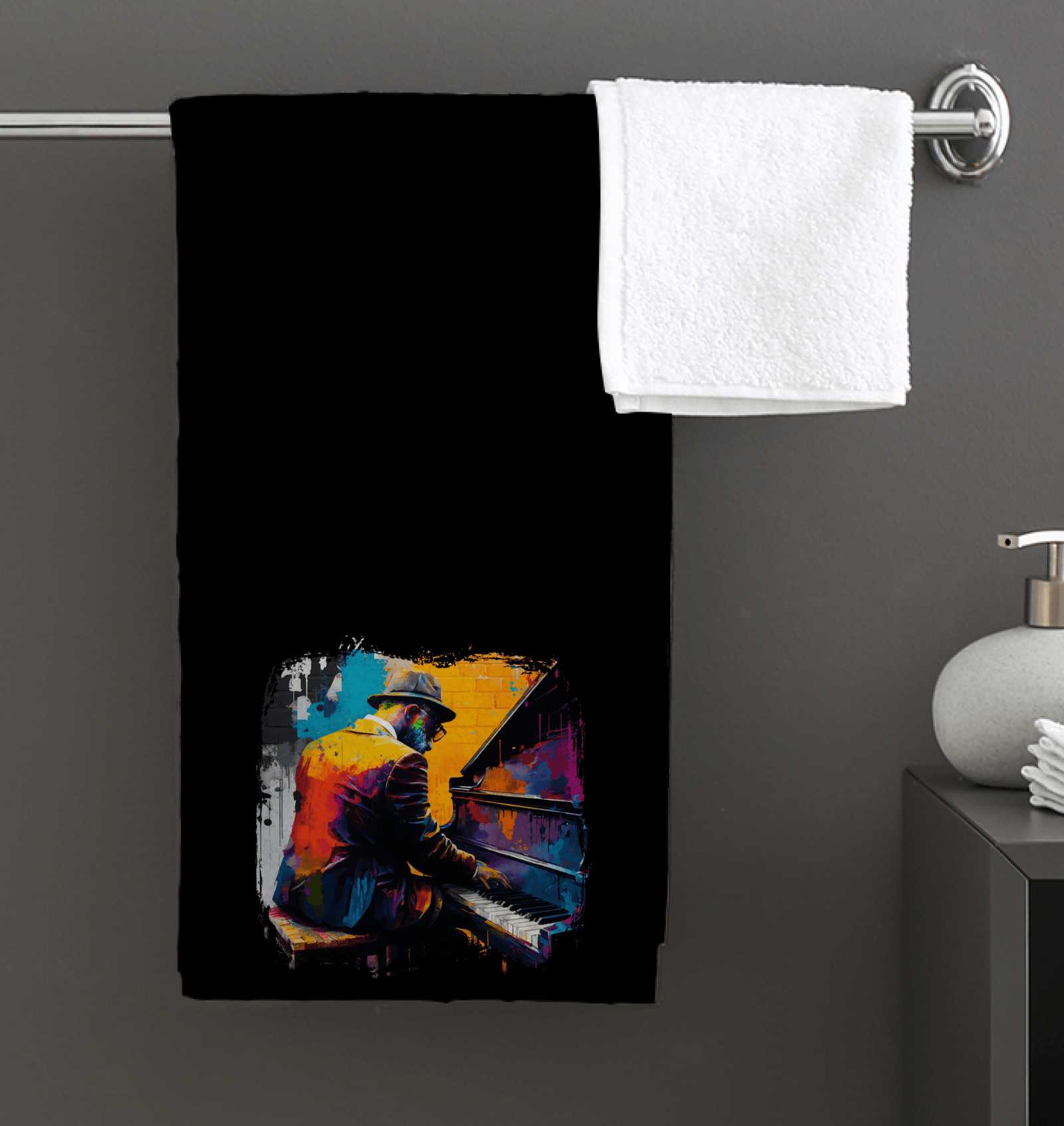 Noodling On The Keyboard Bath Towel - Beyond T-shirts